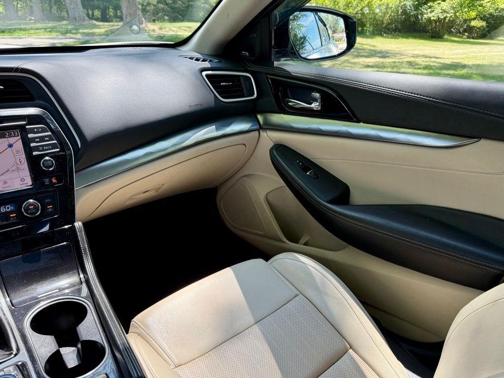 Nissan Maxima SL 3.5L 2020