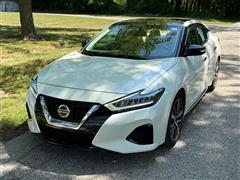 2020 Nissan Maxima 
