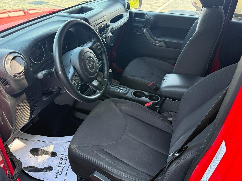 Jeep Wrangler Unlimited 4WD 4dr Sport 2014