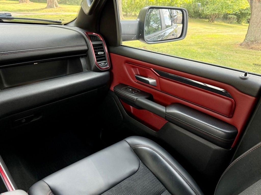 RAM 1500 Rebel 4x4 Crew Cab 5'7" Box 2019
