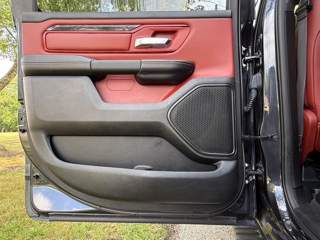 RAM 1500 Rebel 4x4 Crew Cab 5'7" Box 2019