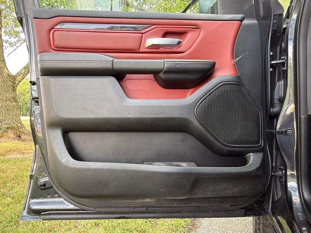 RAM 1500 Rebel 4x4 Crew Cab 5'7" Box 2019