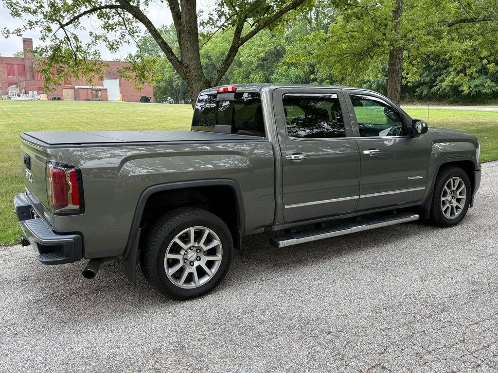 GMC Sierra 1500 4WD Crew Cab 143.5" Denali 2017