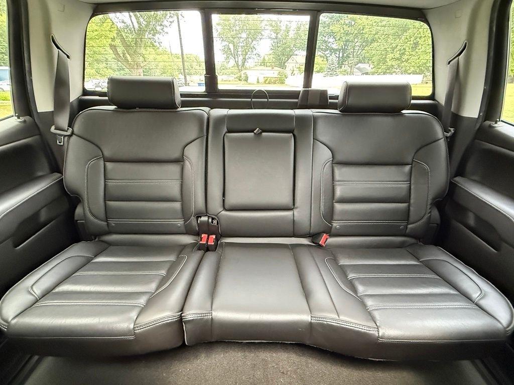 GMC Sierra 1500 4WD Crew Cab 143.5" Denali 2017