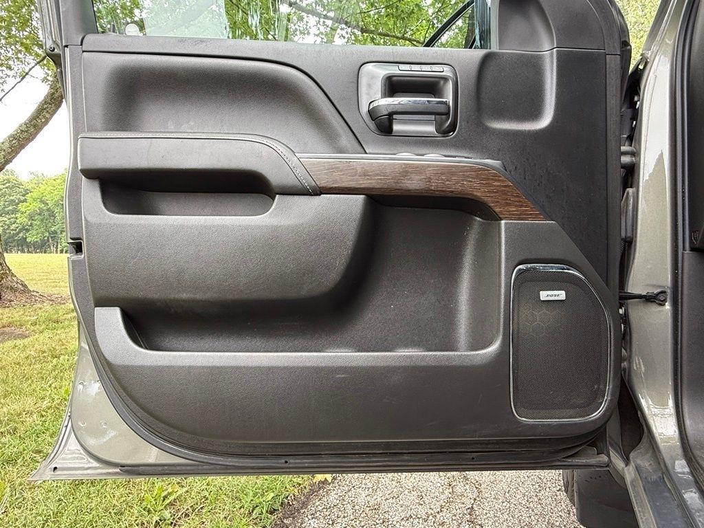 GMC Sierra 1500 4WD Crew Cab 143.5" Denali 2017