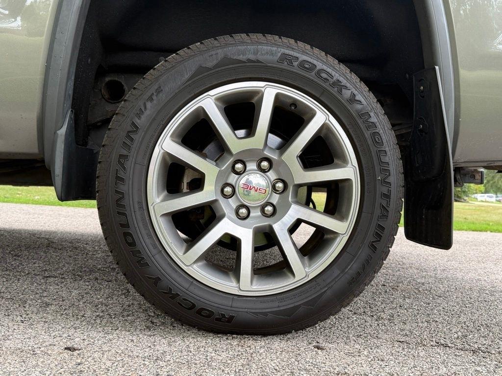 GMC Sierra 1500 4WD Crew Cab 143.5" Denali 2017