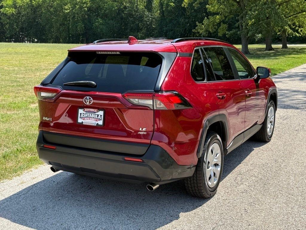 Toyota RAV4 LE AWD (Natl) 2019