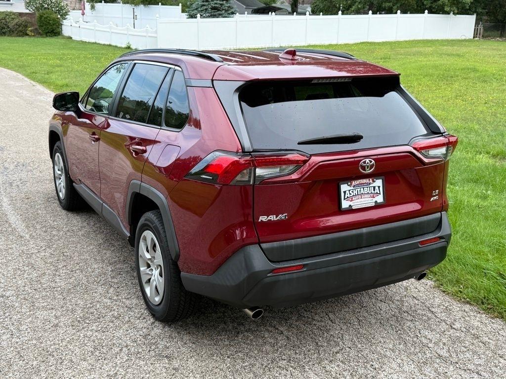 Toyota RAV4 LE AWD (Natl) 2019
