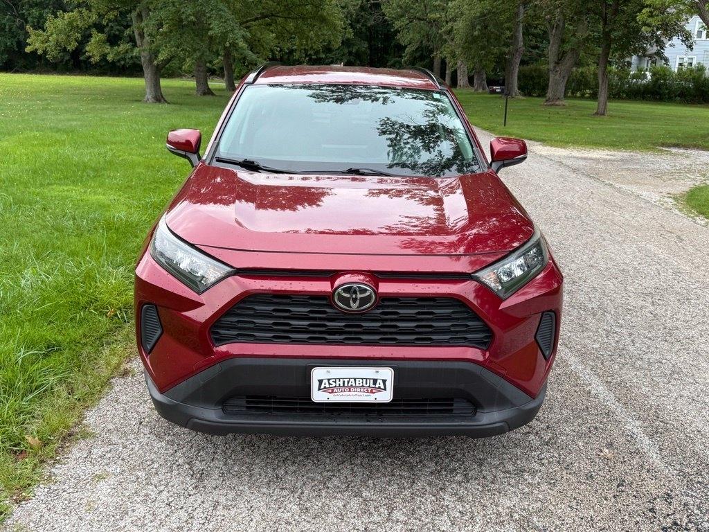 Toyota RAV4 LE AWD (Natl) 2019