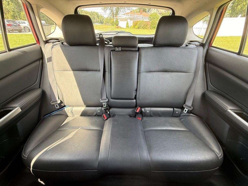 Subaru Impreza Wagon 5dr CVT 2.0i Sport Limited 2015