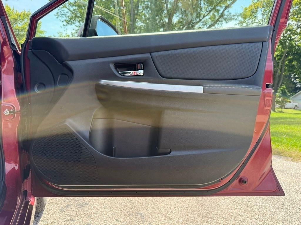Subaru Impreza Wagon 5dr CVT 2.0i Sport Limited 2015