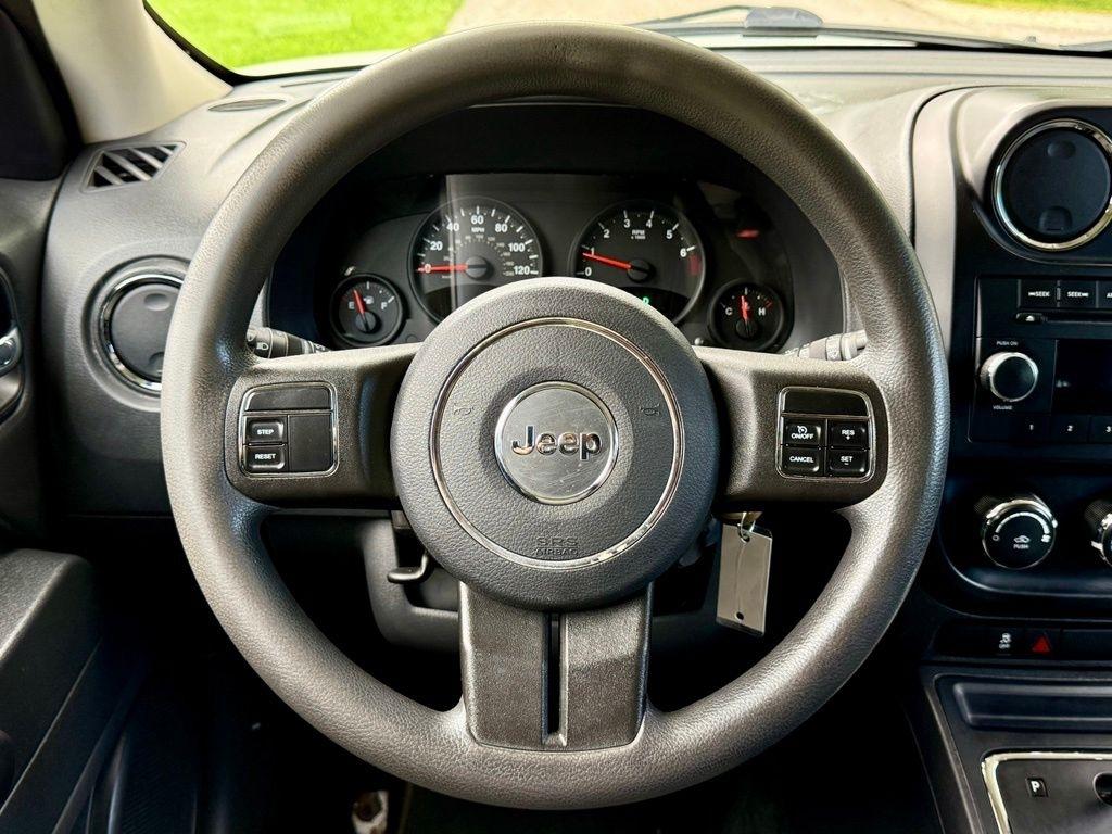 Jeep Patriot FWD 4dr Sport 2012