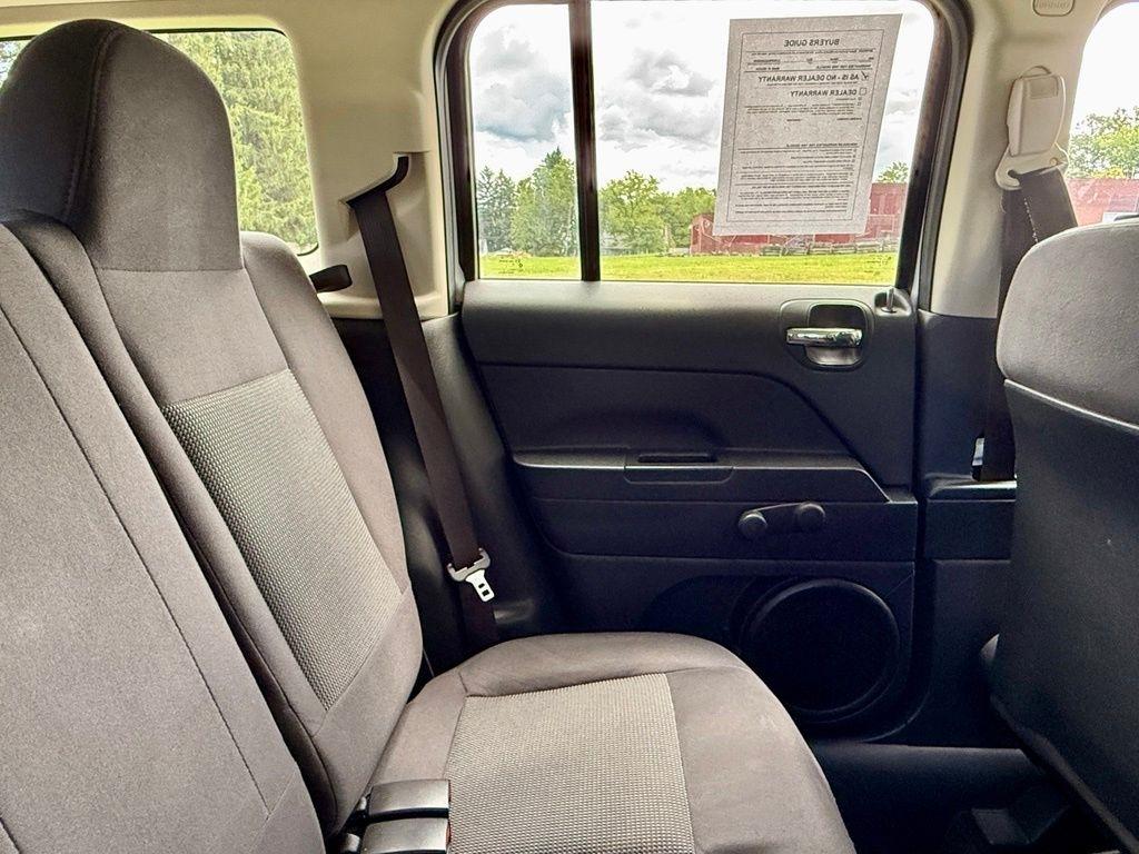 Jeep Patriot FWD 4dr Sport 2012