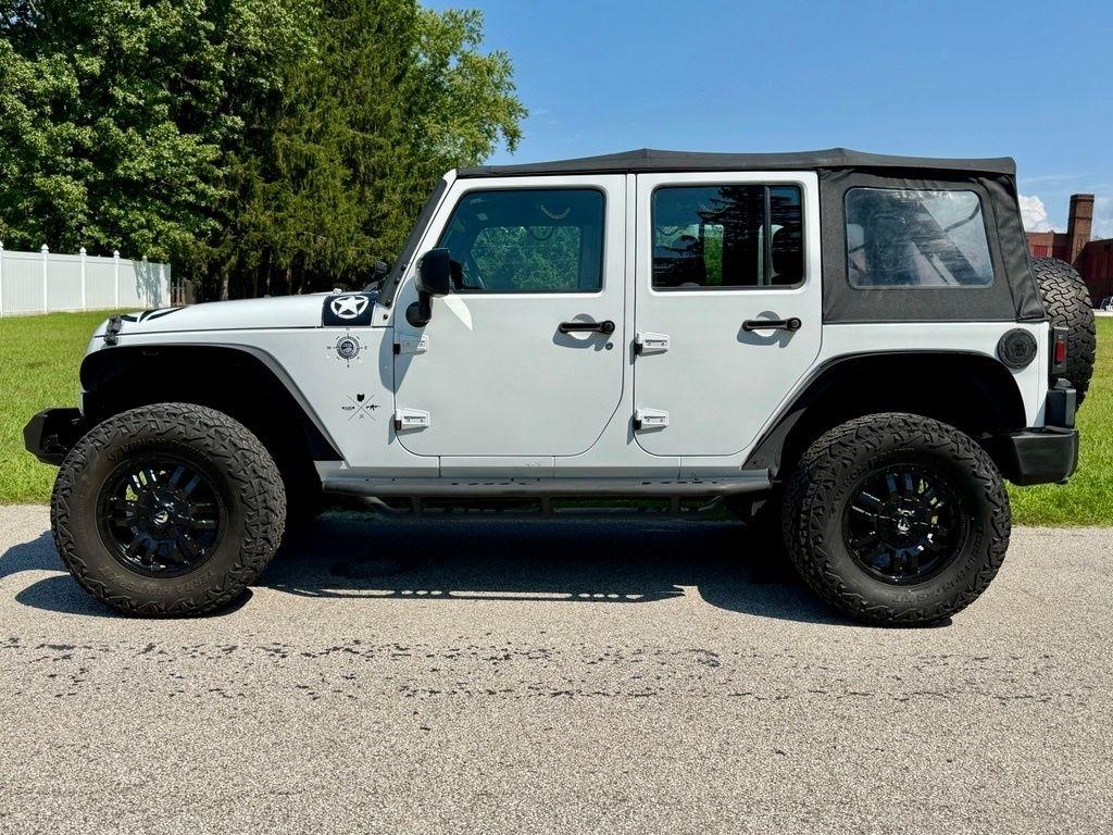 Jeep Wrangler Unlimited Sport 4x4 2017
