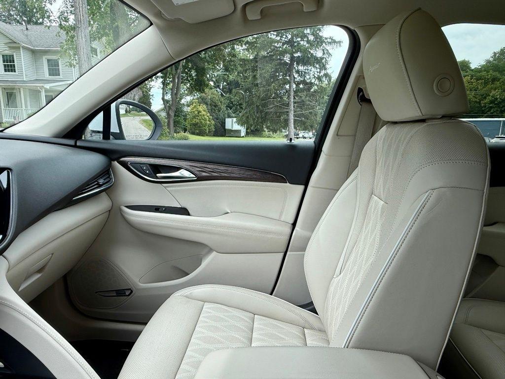 Buick Envision AWD 4dr Avenir 2022