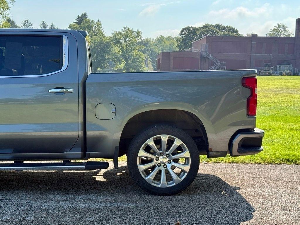Chevrolet Silverado 1500 4WD Crew Cab 147" High Country 2019