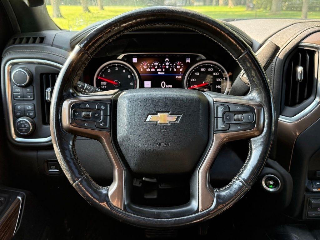 Chevrolet Silverado 1500 4WD Crew Cab 147" High Country 2019