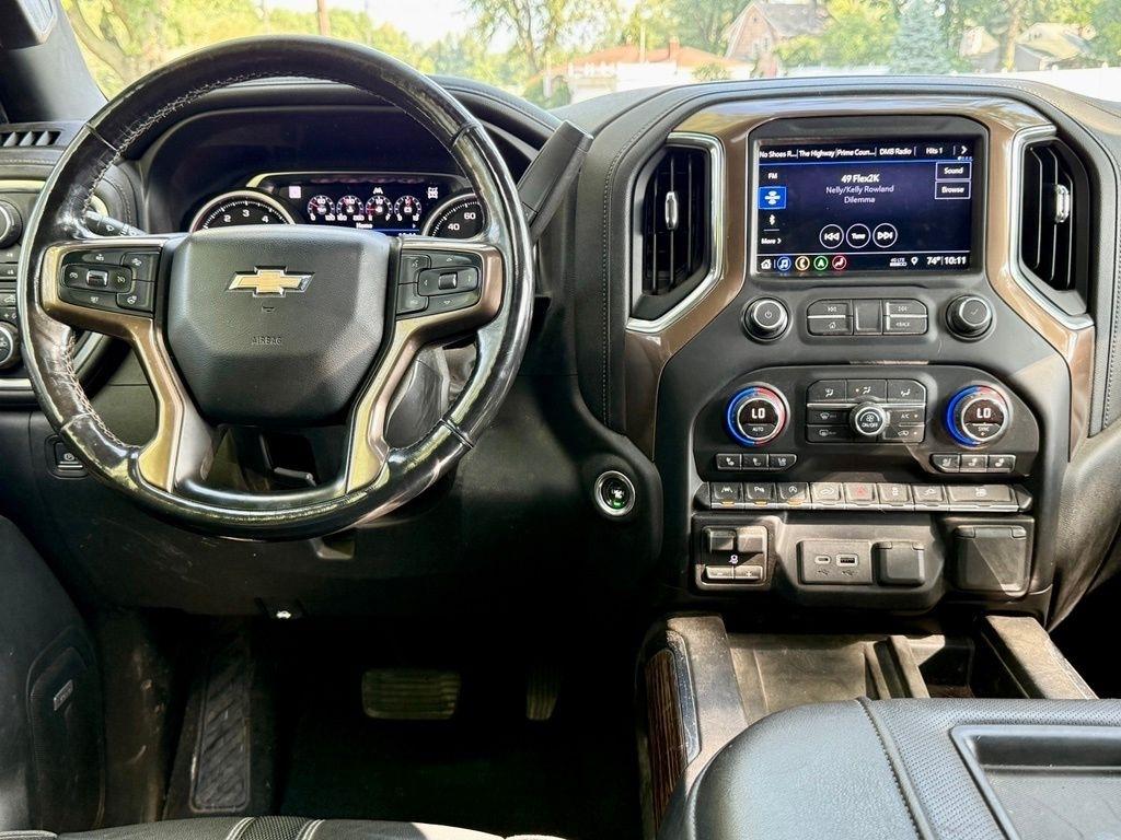 Chevrolet Silverado 1500 4WD Crew Cab 147" High Country 2019