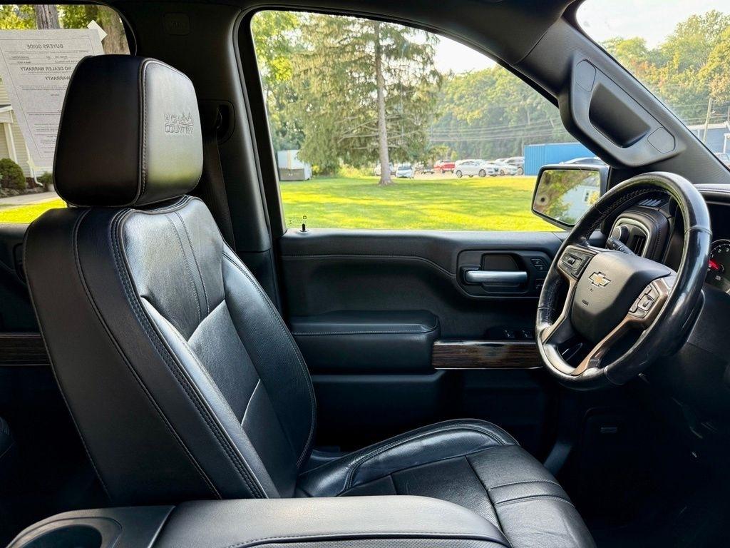 Chevrolet Silverado 1500 4WD Crew Cab 147" High Country 2019