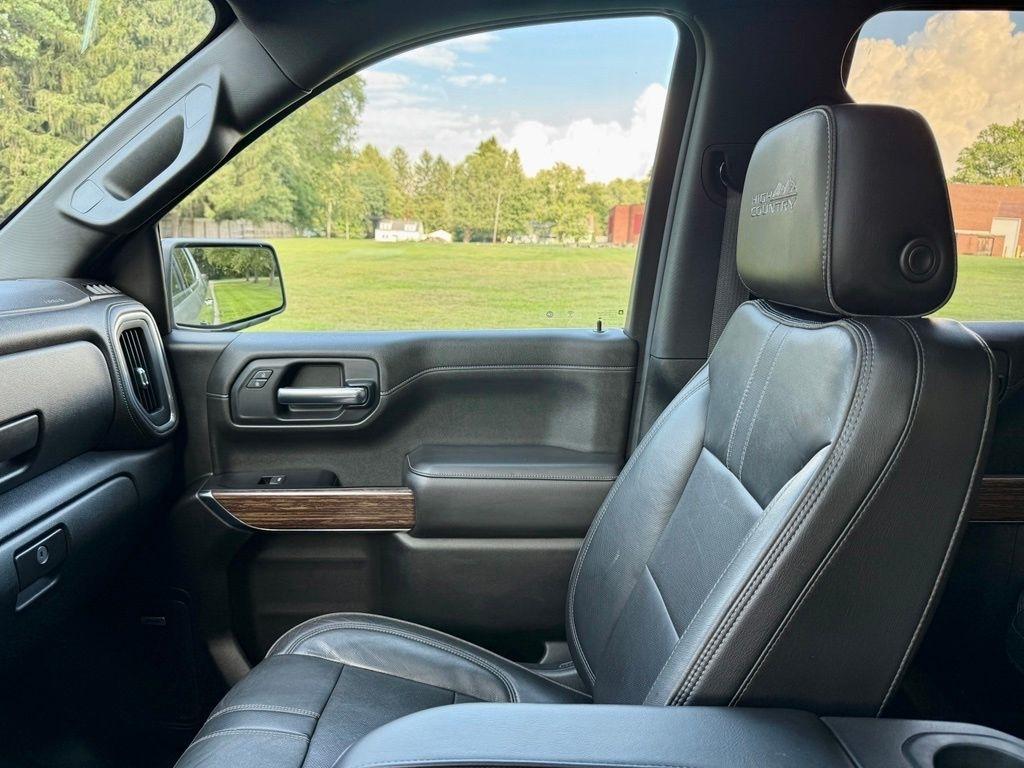 Chevrolet Silverado 1500 4WD Crew Cab 147" High Country 2019