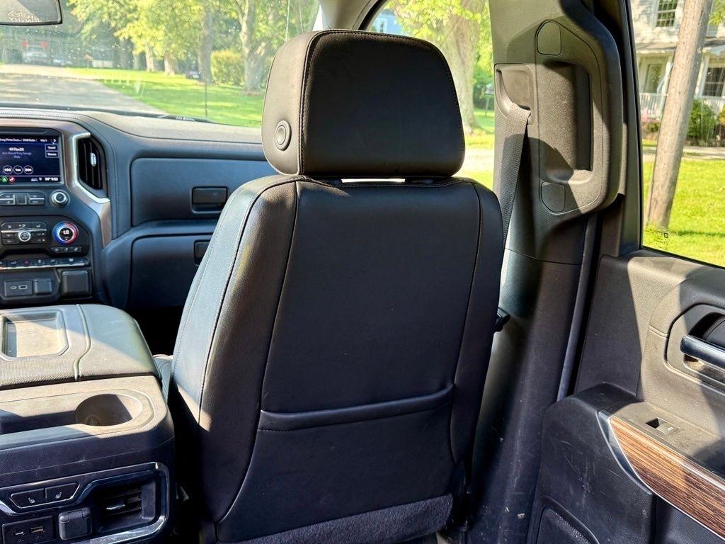 Chevrolet Silverado 1500 4WD Crew Cab 147" High Country 2019