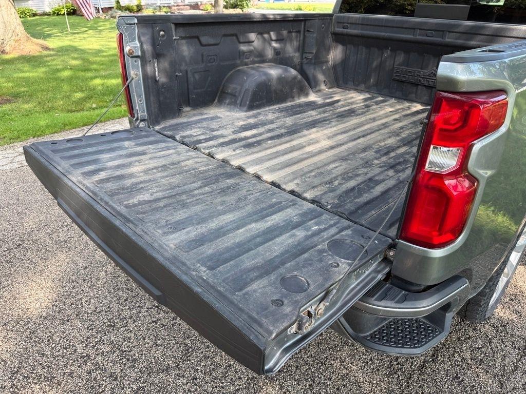 Chevrolet Silverado 1500 4WD Crew Cab 147" High Country 2019