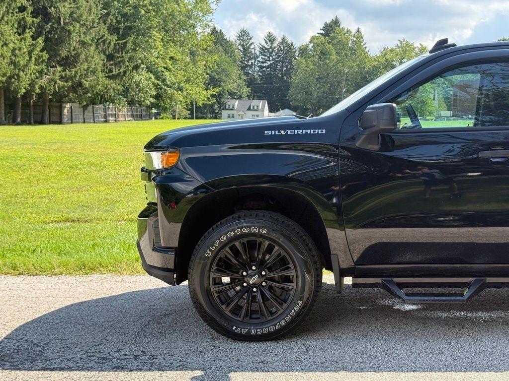 Chevrolet Silverado 1500 4WD Crew Cab 147" Custom 2021
