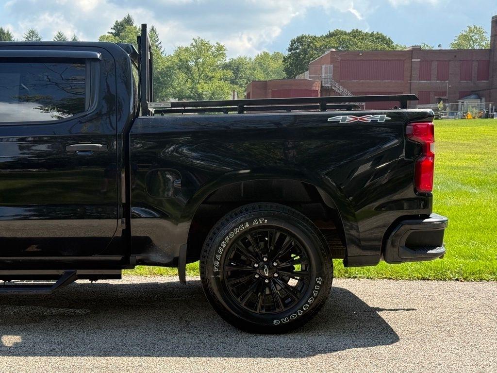 Chevrolet Silverado 1500 4WD Crew Cab 147" Custom 2021