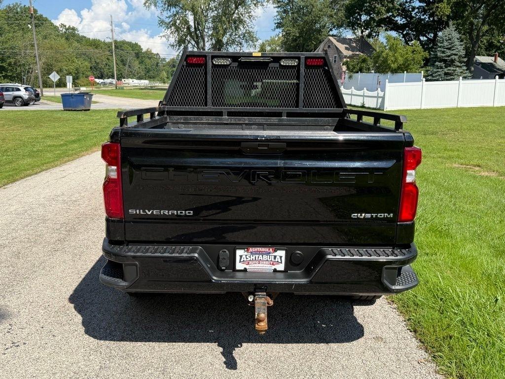 Chevrolet Silverado 1500 4WD Crew Cab 147" Custom 2021