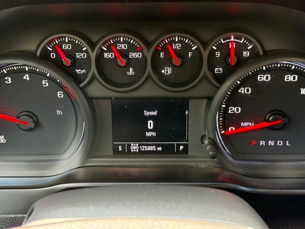 Chevrolet Silverado 1500 4WD Crew Cab 147" Custom 2021
