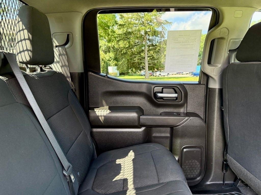 Chevrolet Silverado 1500 4WD Crew Cab 147" Custom 2021