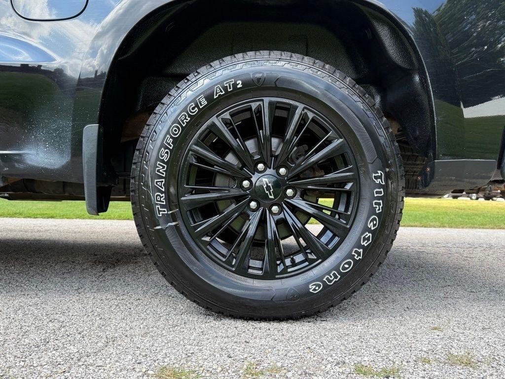 Chevrolet Silverado 1500 4WD Crew Cab 147" Custom 2021