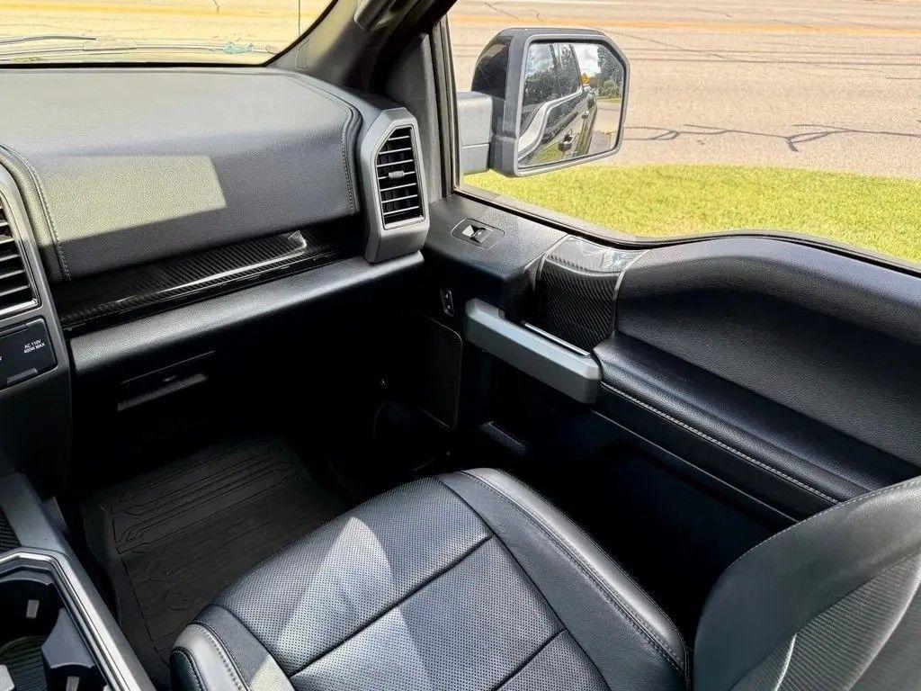 Ford F-150 Raptor 4WD SuperCrew 5.5' Box 2018