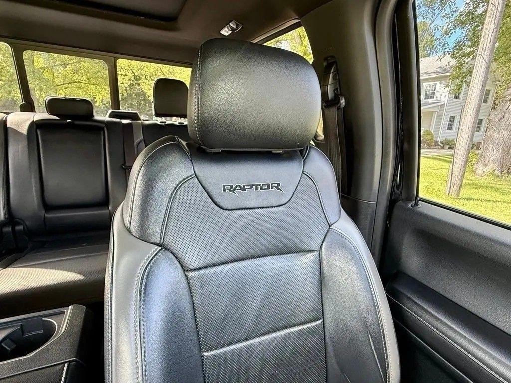 Ford F-150 Raptor 4WD SuperCrew 5.5' Box 2018