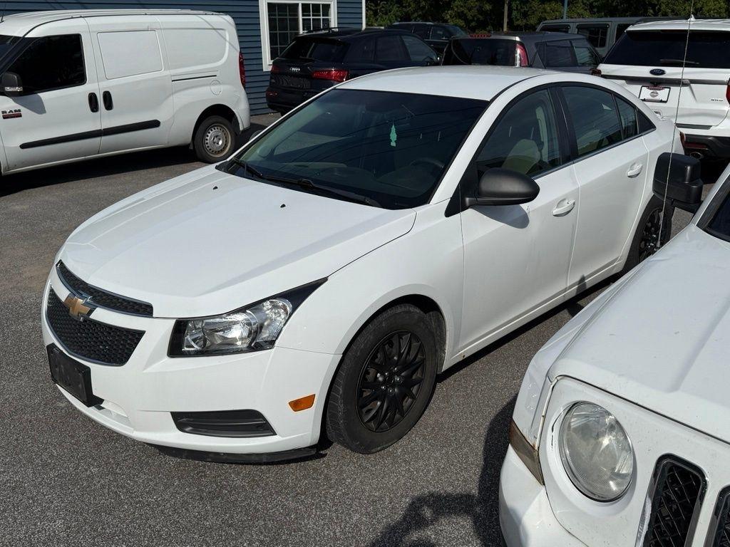 2012 Chevrolet Cruze 4dr Sdn LS