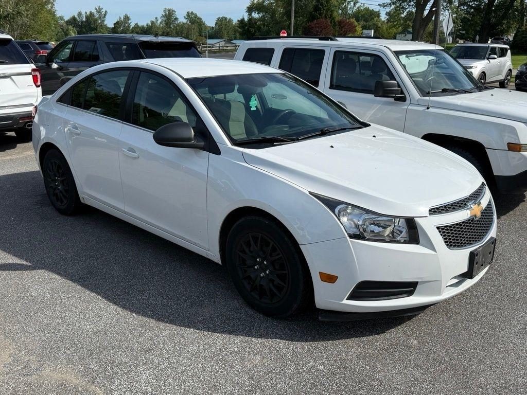 Chevrolet Cruze 4dr Sdn LS 2012