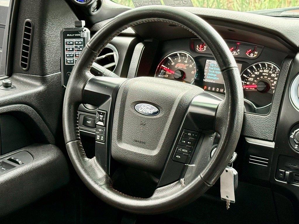 Ford F-150 4WD SuperCrew 145" Platinum 2012