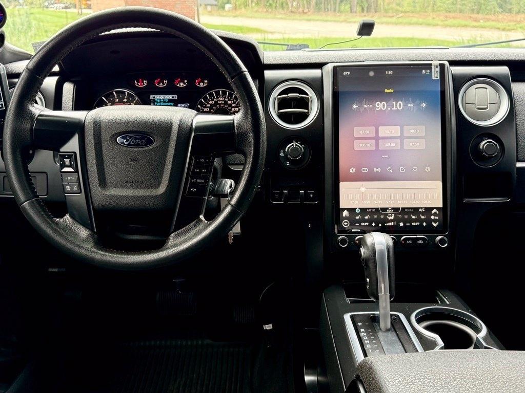 Ford F-150 4WD SuperCrew 145" Platinum 2012