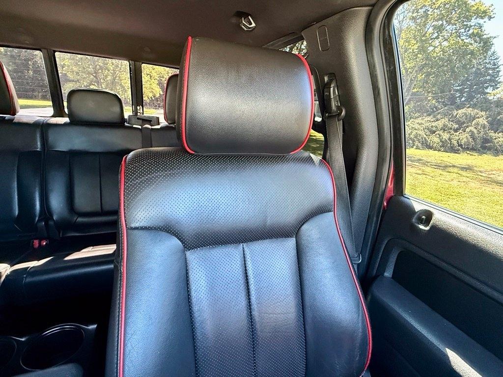 Ford F-150 4WD SuperCrew 145" Platinum 2012