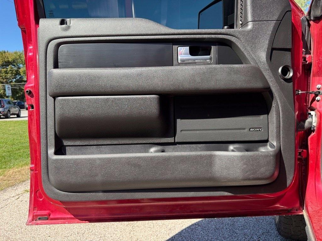 Ford F-150 4WD SuperCrew 145" Platinum 2012