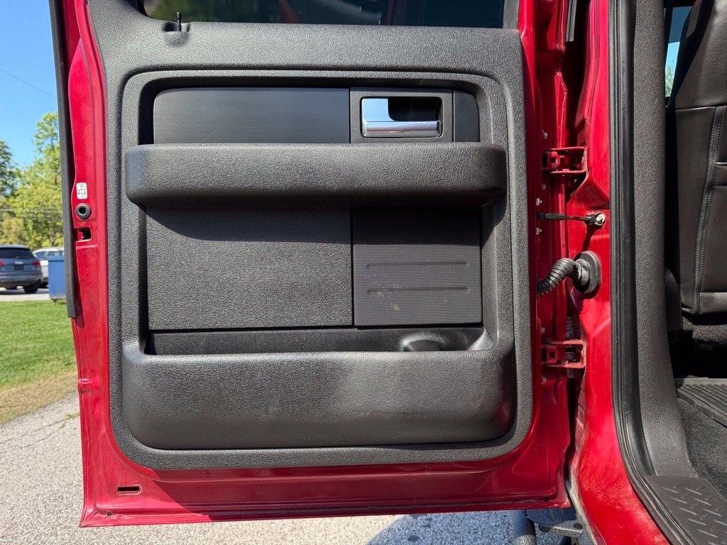 Ford F-150 4WD SuperCrew 145" Platinum 2012