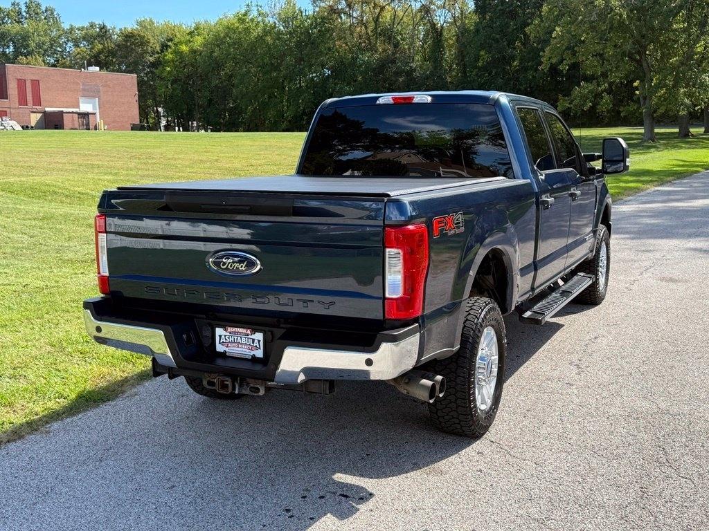 Ford Super Duty F-250 SRW King Ranch 4WD Crew Cab 8' Box 2018