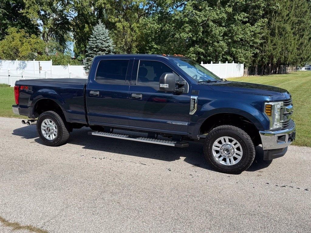 Ford Super Duty F-250 SRW King Ranch 4WD Crew Cab 8' Box 2018