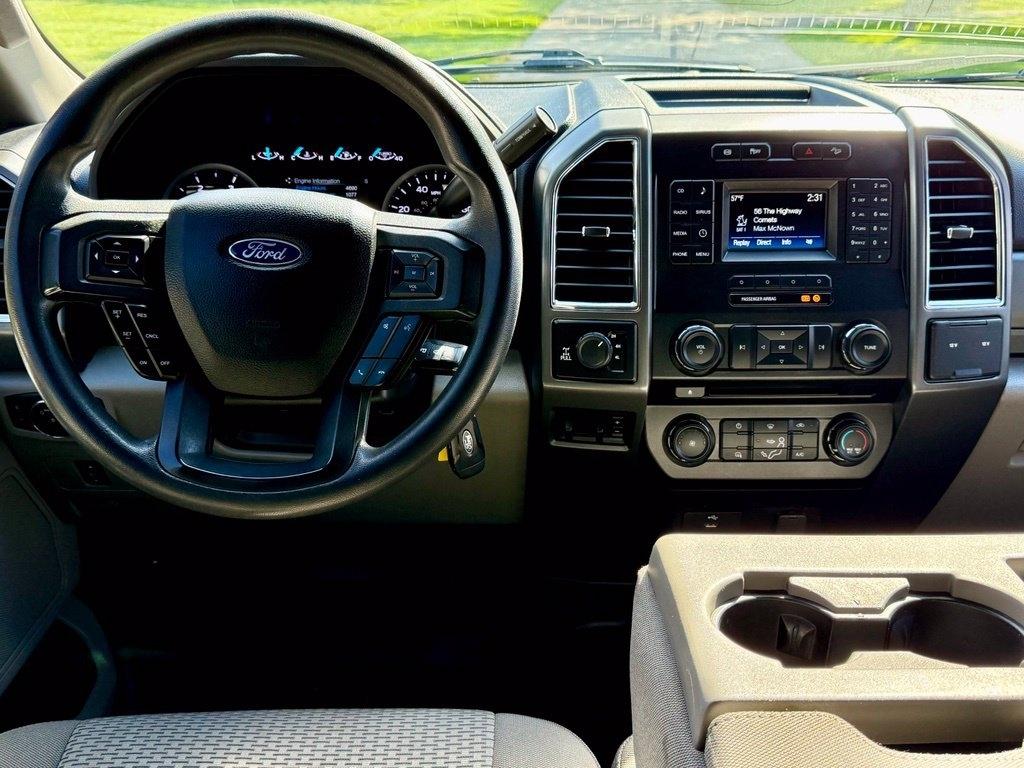 Ford Super Duty F-250 SRW King Ranch 4WD Crew Cab 8' Box 2018
