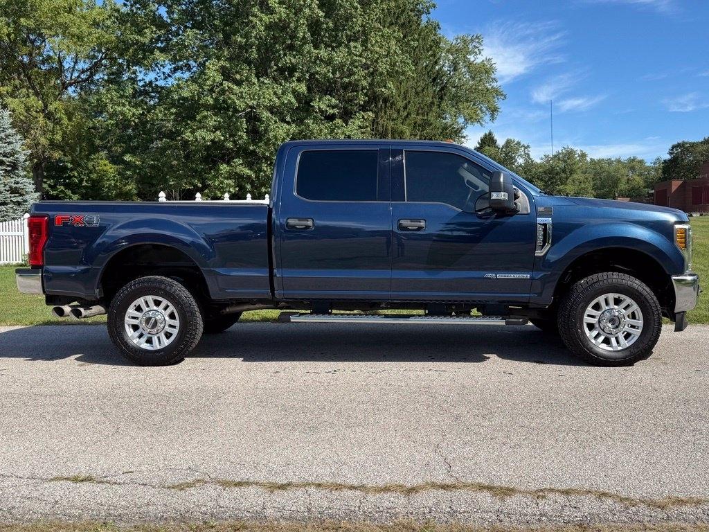 Ford Super Duty F-250 SRW King Ranch 4WD Crew Cab 8' Box 2018