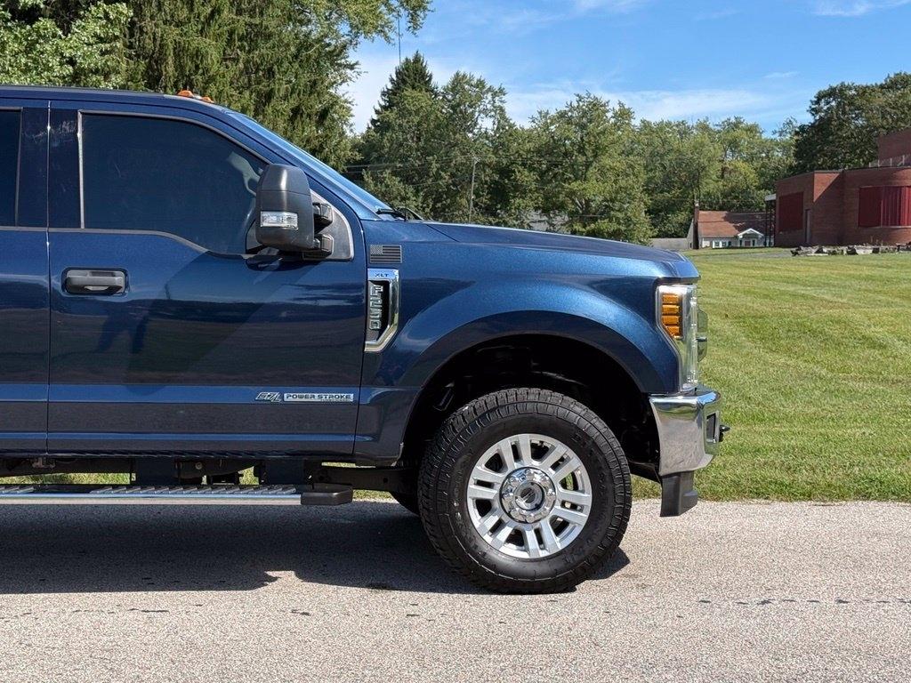 Ford Super Duty F-250 SRW King Ranch 4WD Crew Cab 8' Box 2018