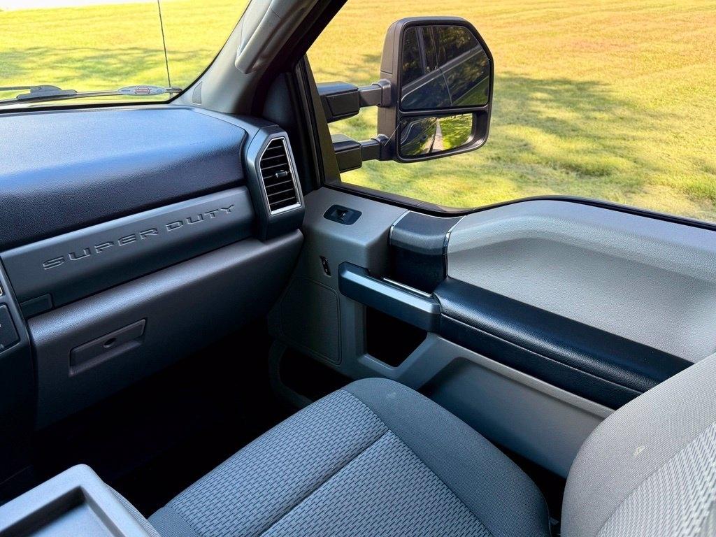 Ford Super Duty F-250 SRW King Ranch 4WD Crew Cab 8' Box 2018