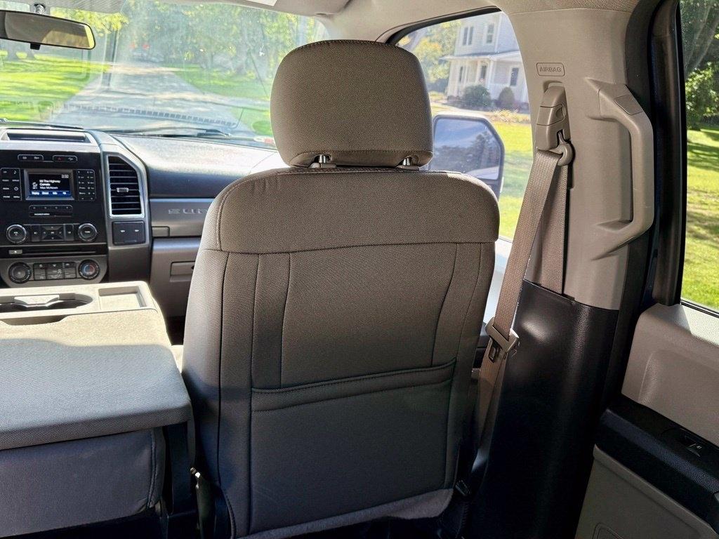 Ford Super Duty F-250 SRW King Ranch 4WD Crew Cab 8' Box 2018
