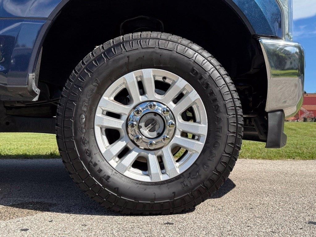Ford Super Duty F-250 SRW King Ranch 4WD Crew Cab 8' Box 2018