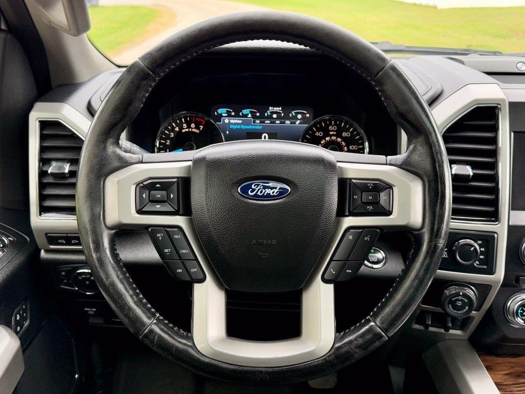 Ford F-150 photo 22